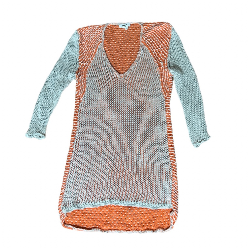 Women's Orange and Cream Sweater - Picture 4 of 11